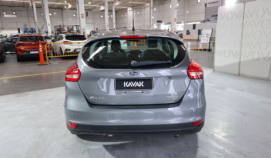Ford Focus Iii 2.0 TITANIUM Hatchback 2017
