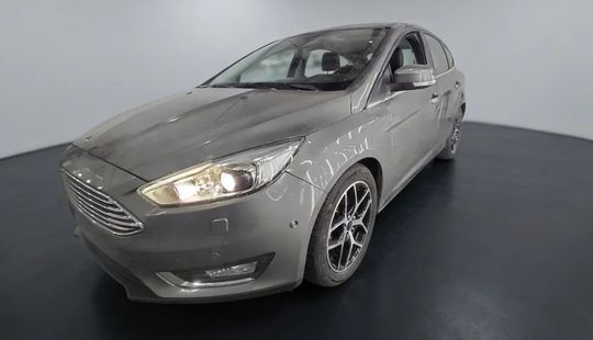 Ford • Focus III