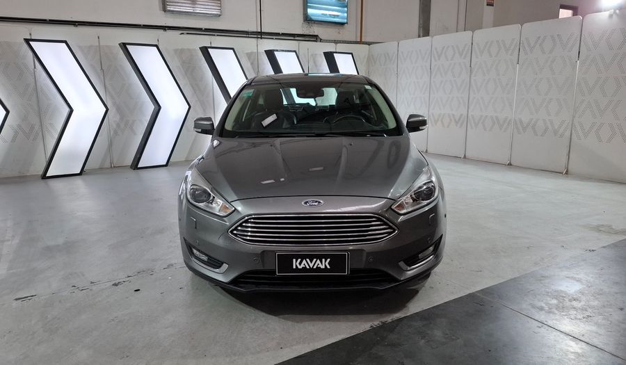 Ford Focus Iii 2.0 TITANIUM Hatchback 2017