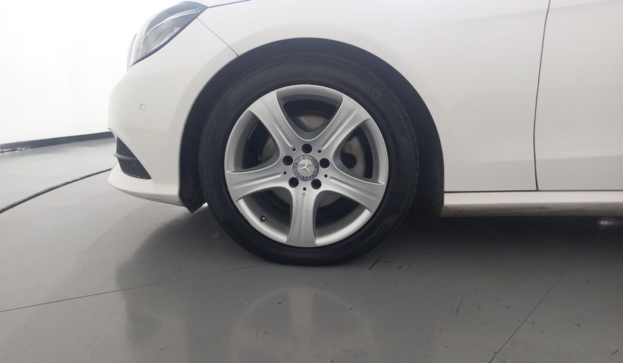 Mercedes Benz Clase E 2.0 200 CGI EXCLUSIVE AT Sedan 2014