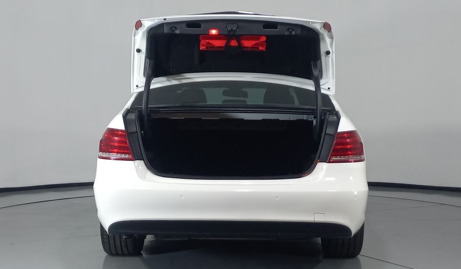 Mercedes Benz Clase E 2.0 200 CGI EXCLUSIVE AT Sedan 2014