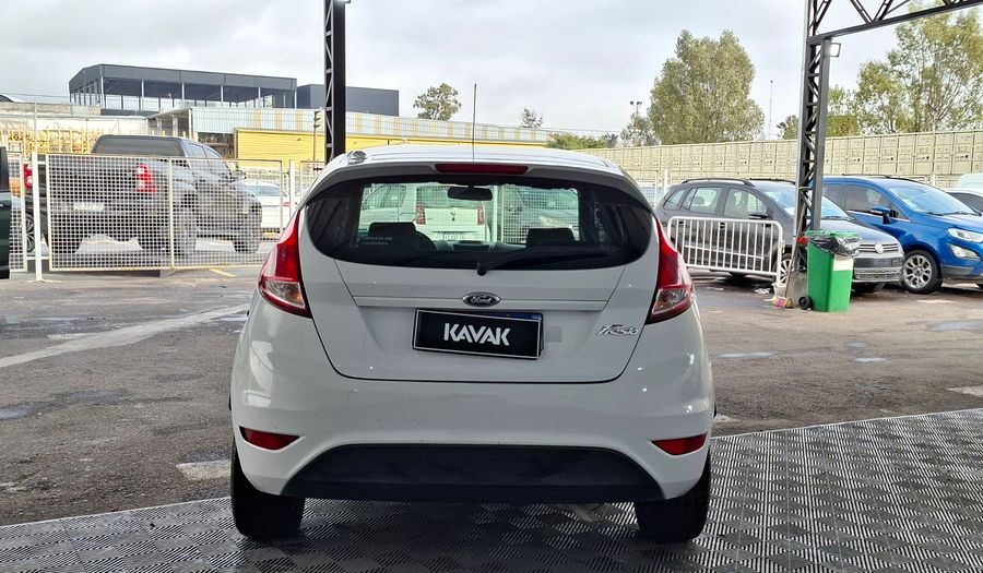Ford Fiesta Kinetic Design 1.6 S Hatchback 2016