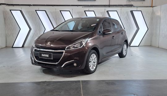 Peugeot • 208