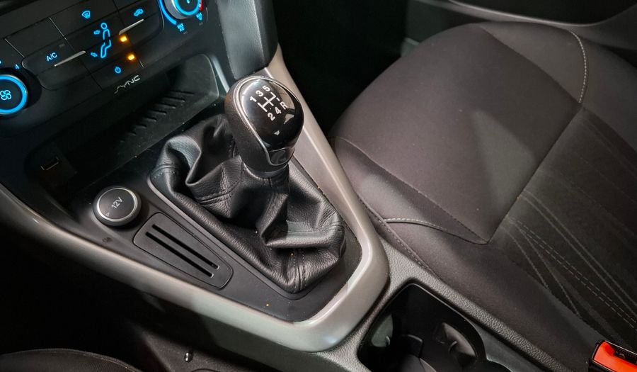 Ford Focus Iii 1.6 S Sedan 2016