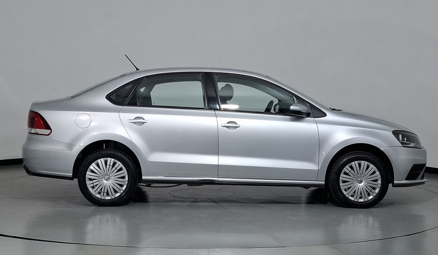 Volkswagen Vento 1.6 STARTLINE AUTO Sedan 2020