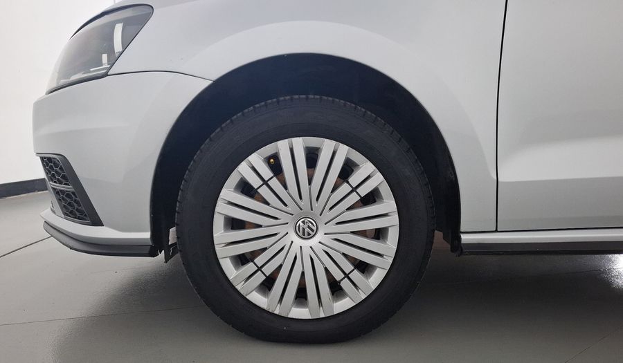 Volkswagen Vento 1.6 STARTLINE AUTO Sedan 2020