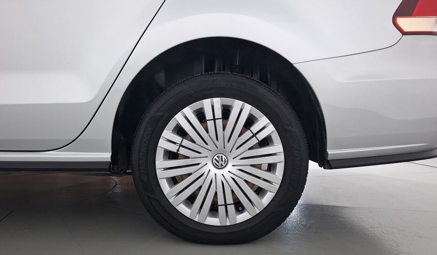 Volkswagen Vento 1.6 STARTLINE AUTO Sedan 2020