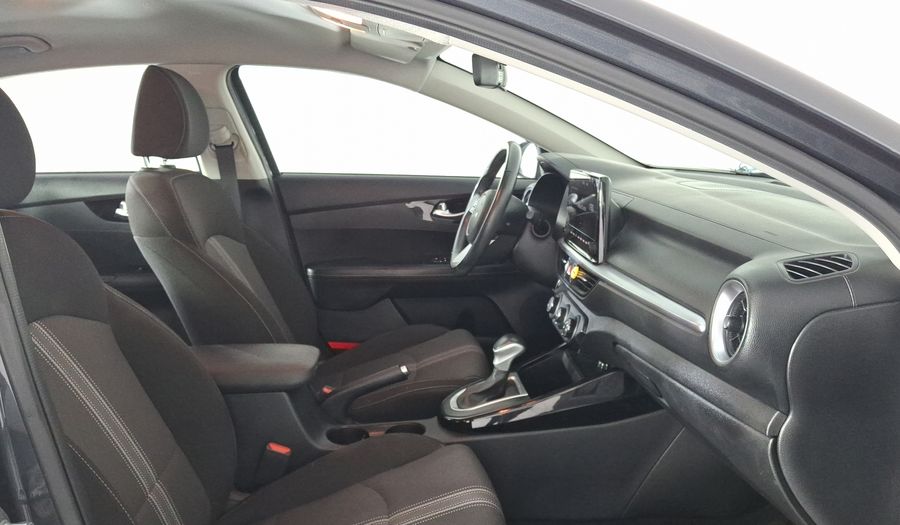 Kia Forte 2.0 EX IVT Sedan 2022