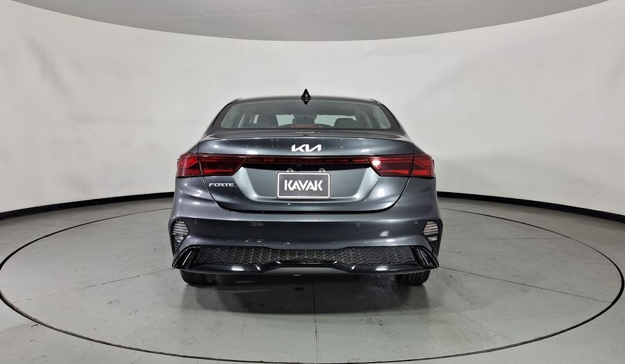 Kia Forte 2.0 EX IVT Sedan 2022