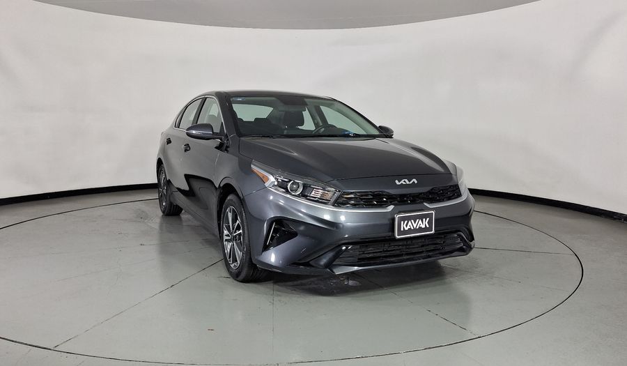 Kia Forte 2.0 EX IVT Sedan 2022