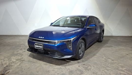 Kia • K4