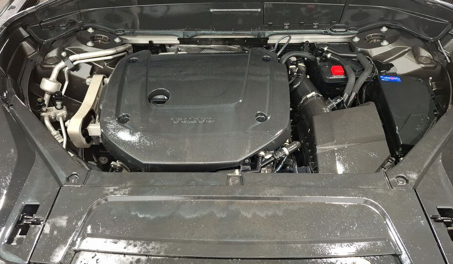 Volvo Xc90 2.0 B6 MHEV MOMENTUM AUTO AWD Suv 2022