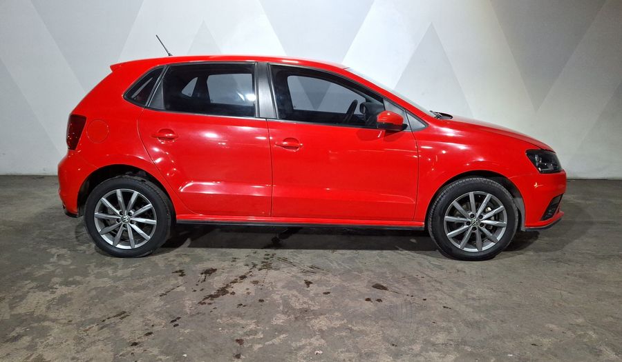 Volkswagen Polo 1.6 STARTLINE AUTO Hatchback 2021