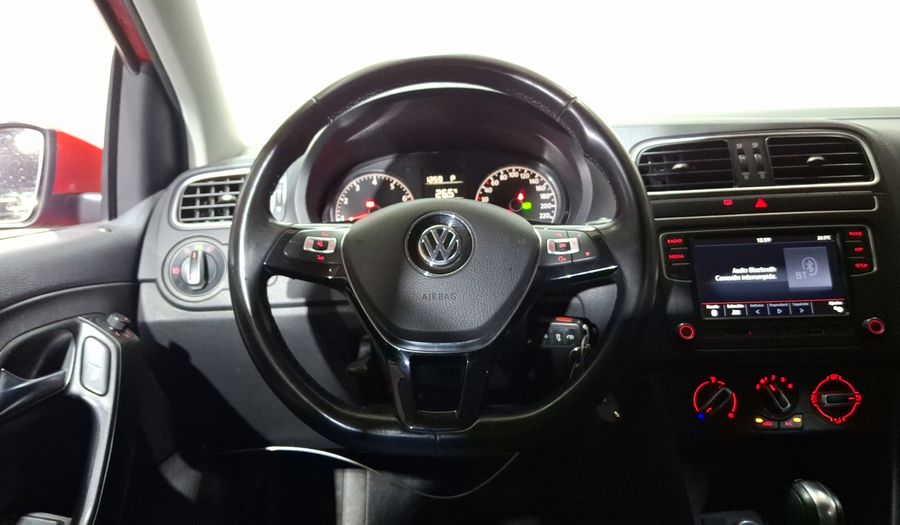 Volkswagen Polo 1.6 STARTLINE AUTO Hatchback 2021