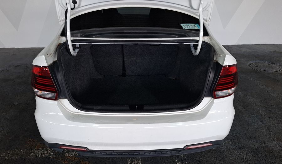 Volkswagen Vento 1.6 STARTLINE Sedan 2022