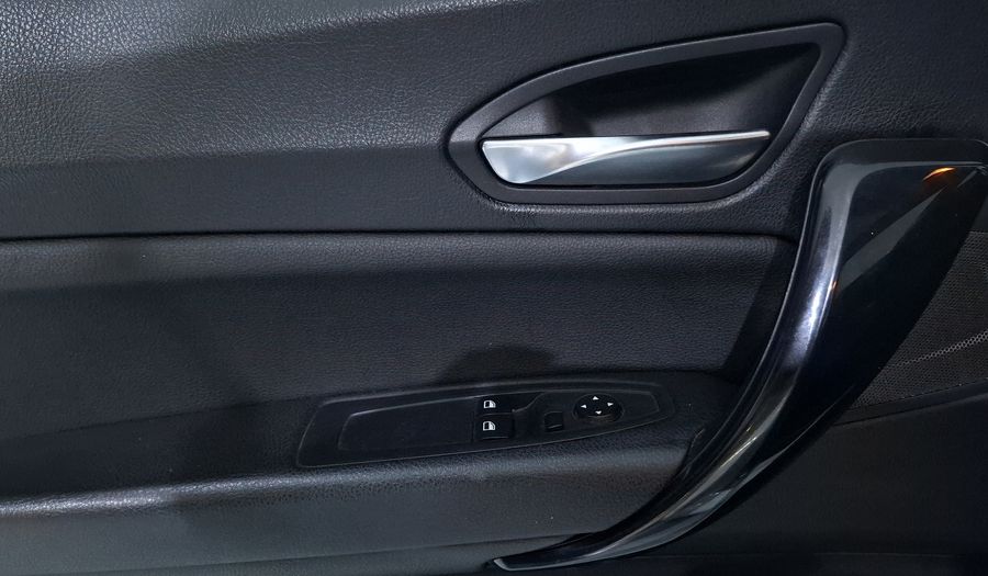 Bmw Serie 1 1.6 118IA URBAN LINE Hatchback 2014