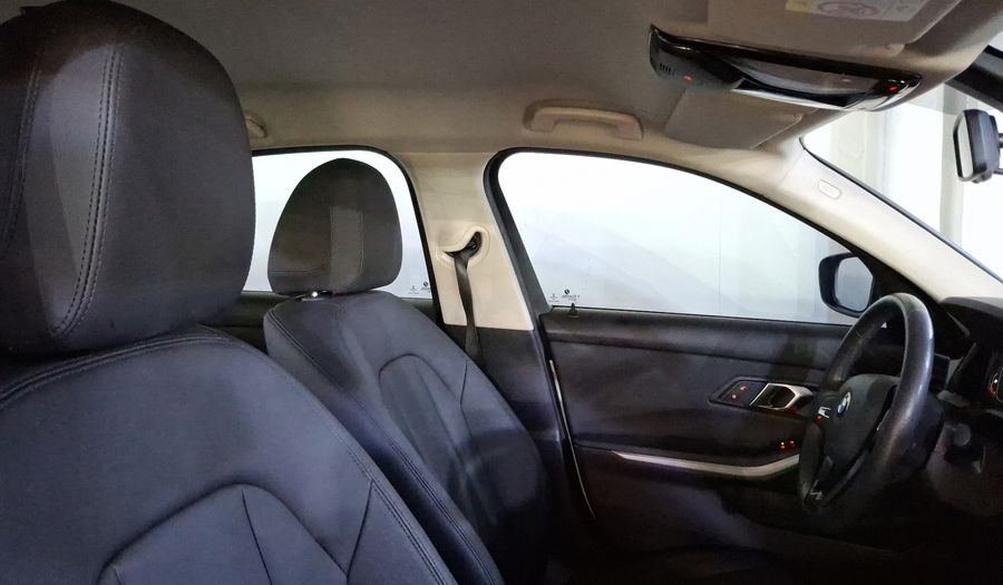 Bmw Serie 3 2.0 320I AUTO Sedan 2021