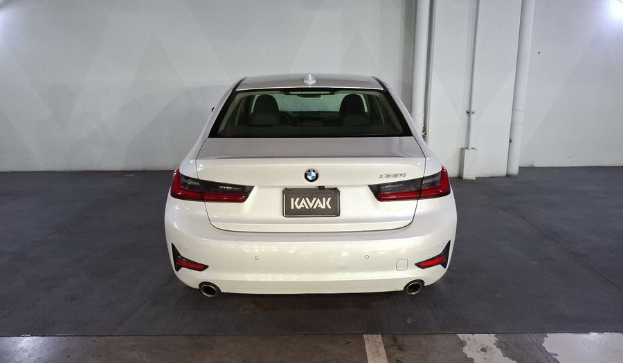 Bmw Serie 3 2.0 320I AUTO Sedan 2021