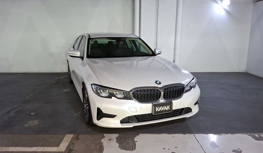 Bmw Serie 3 2.0 320I AUTO Sedan 2021