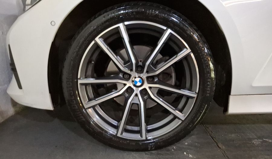 Bmw Serie 3 2.0 320I AUTO Sedan 2021