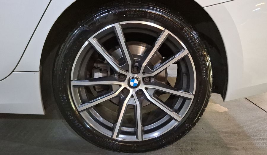 Bmw Serie 3 2.0 320I AUTO Sedan 2021