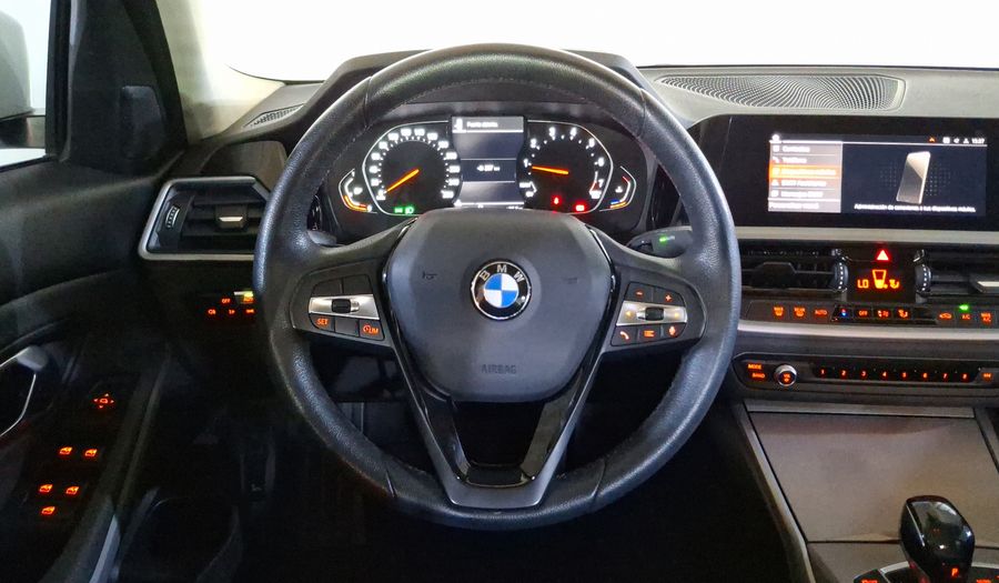 Bmw Serie 3 2.0 320I AUTO Sedan 2021