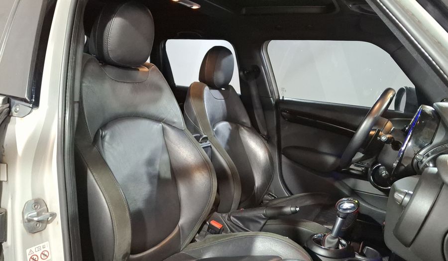 Mini Cooper S 2.0 COOPER HOT CHILI AT Hatchback 2018