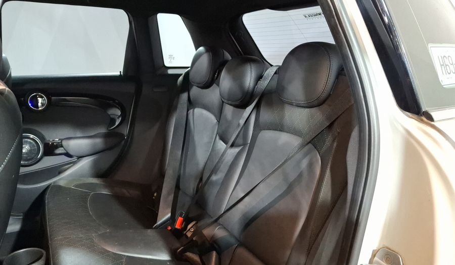 Mini Cooper S 2.0 COOPER HOT CHILI AT Hatchback 2018