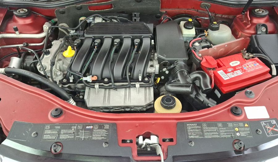 Renault Duster 2.0 DYNAMIQUE MEDIA NAV MT Suv 2015