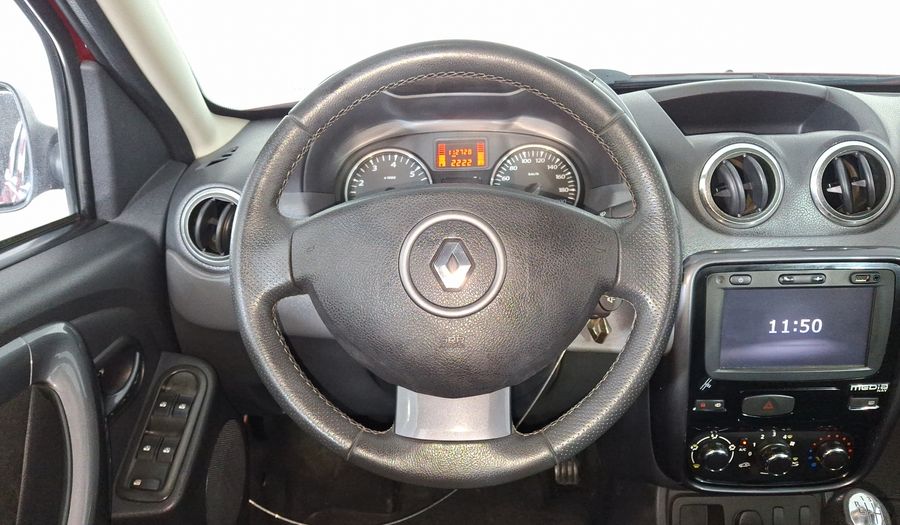 Renault Duster 2.0 DYNAMIQUE MEDIA NAV MT Suv 2015