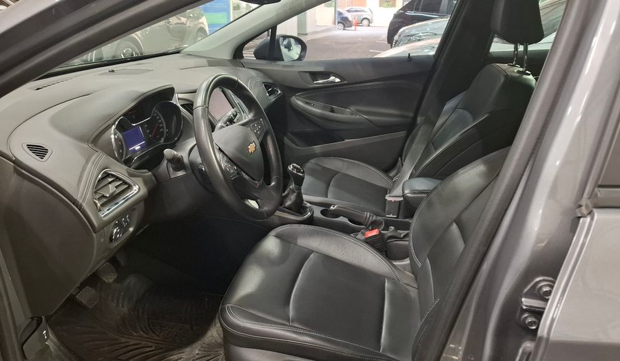 Chevrolet Cruze Ii 1.4 LT Hatchback 2022