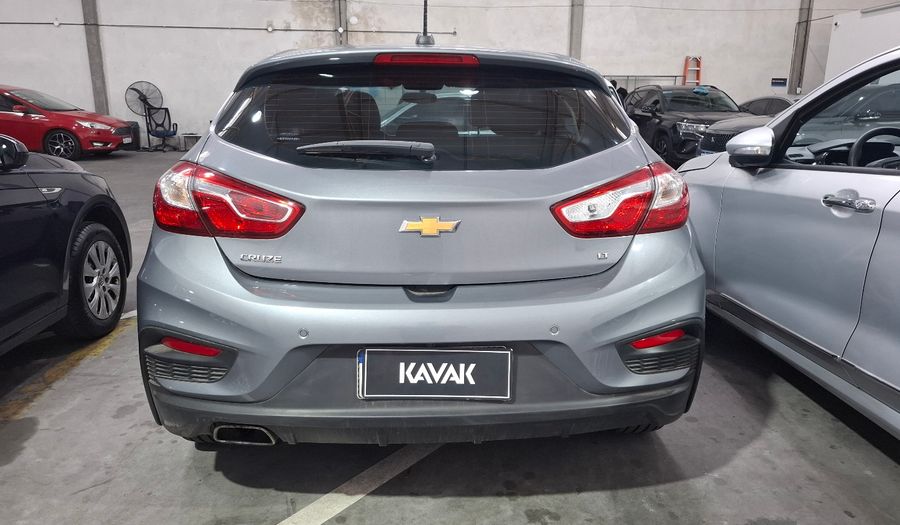 Chevrolet Cruze Ii 1.4 LT Hatchback 2022