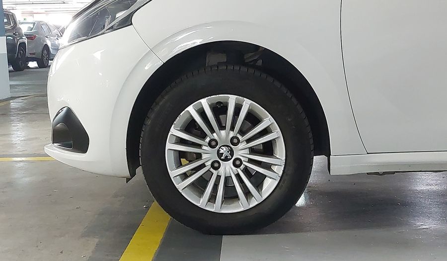 Peugeot 208 1.2 ALLURE Hatchback 2020