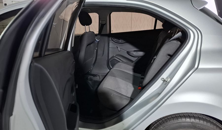 Chevrolet Onix 1.4 LT Hatchback 2017