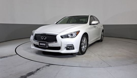 Infiniti • Q50