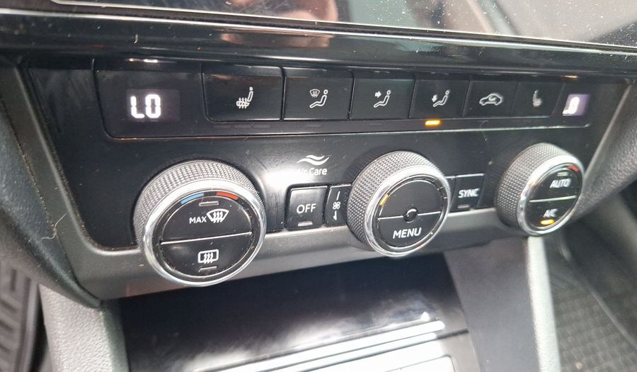 Skoda Octavia 1.4 TSI STYLE DSG Sedan 2020