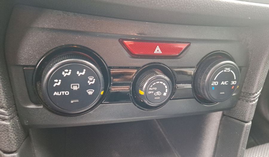 Subaru Impreza 2.0I XS CVT 4WD Sedan 2017