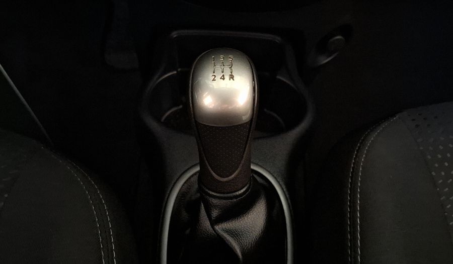 Nissan March 1.6 ADVANCE Hatchback 2020