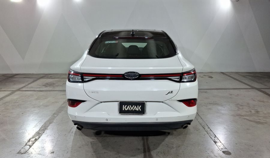 Jac J7 1.5 LIMITED CVT Hatchback 2022