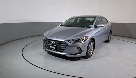 Hyundai • Elantra