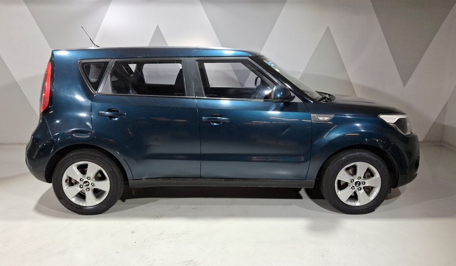 Kia Soul 1.6 LX MT Hatchback 2017