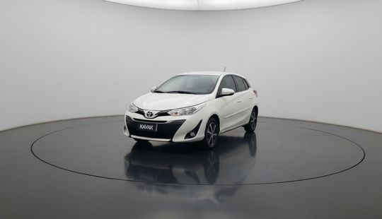 Toyota • Yaris