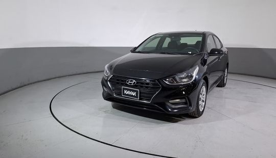 Hyundai • Accent