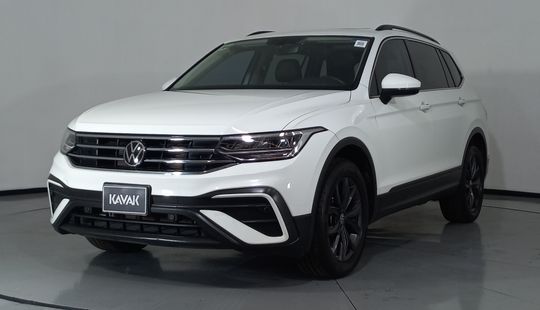 Volkswagen • Tiguan