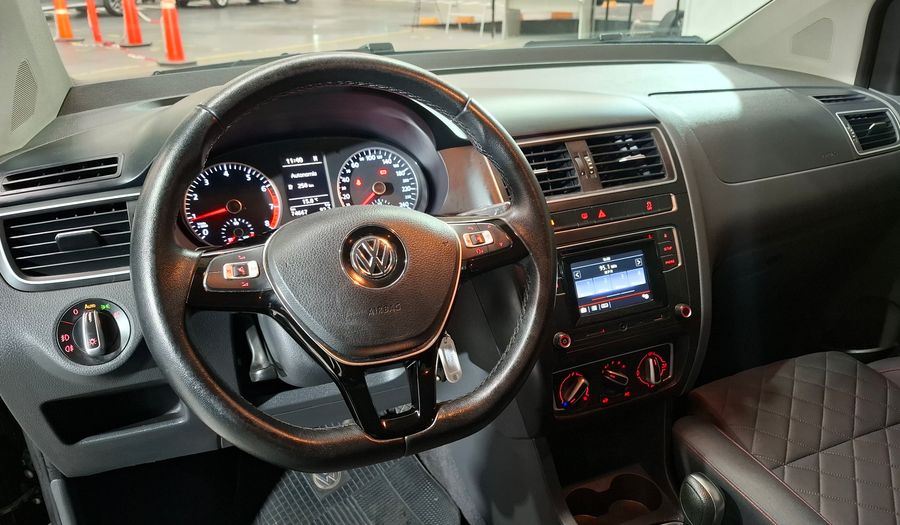 Volkswagen Suran 1.6 16V HIGHLINE I MOTION Wagon 2017