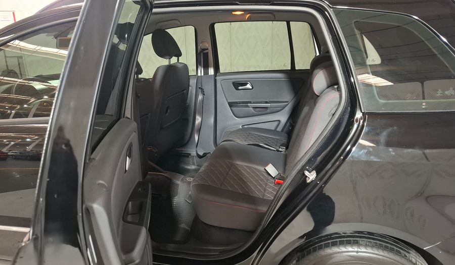 Volkswagen Suran 1.6 16V HIGHLINE I MOTION Wagon 2017