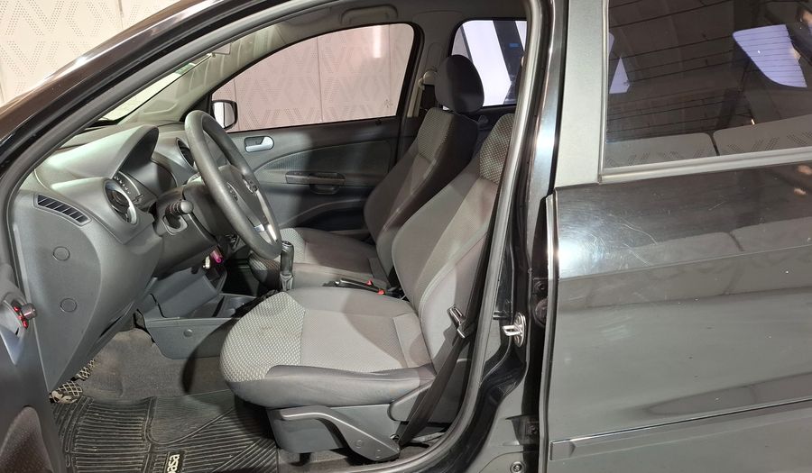 Volkswagen Gol Trend 1.6 PACK III Hatchback 2011