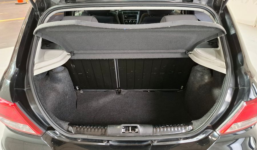 Volkswagen Gol Trend 1.6 PACK III Hatchback 2011