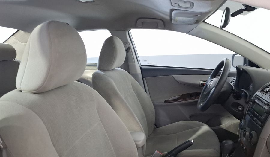 Toyota Corolla 1.8 XLE AT Sedan 2012