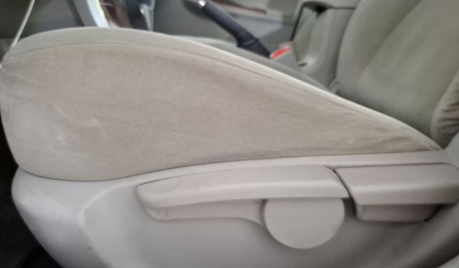 Toyota Corolla 1.8 XLE AT Sedan 2012